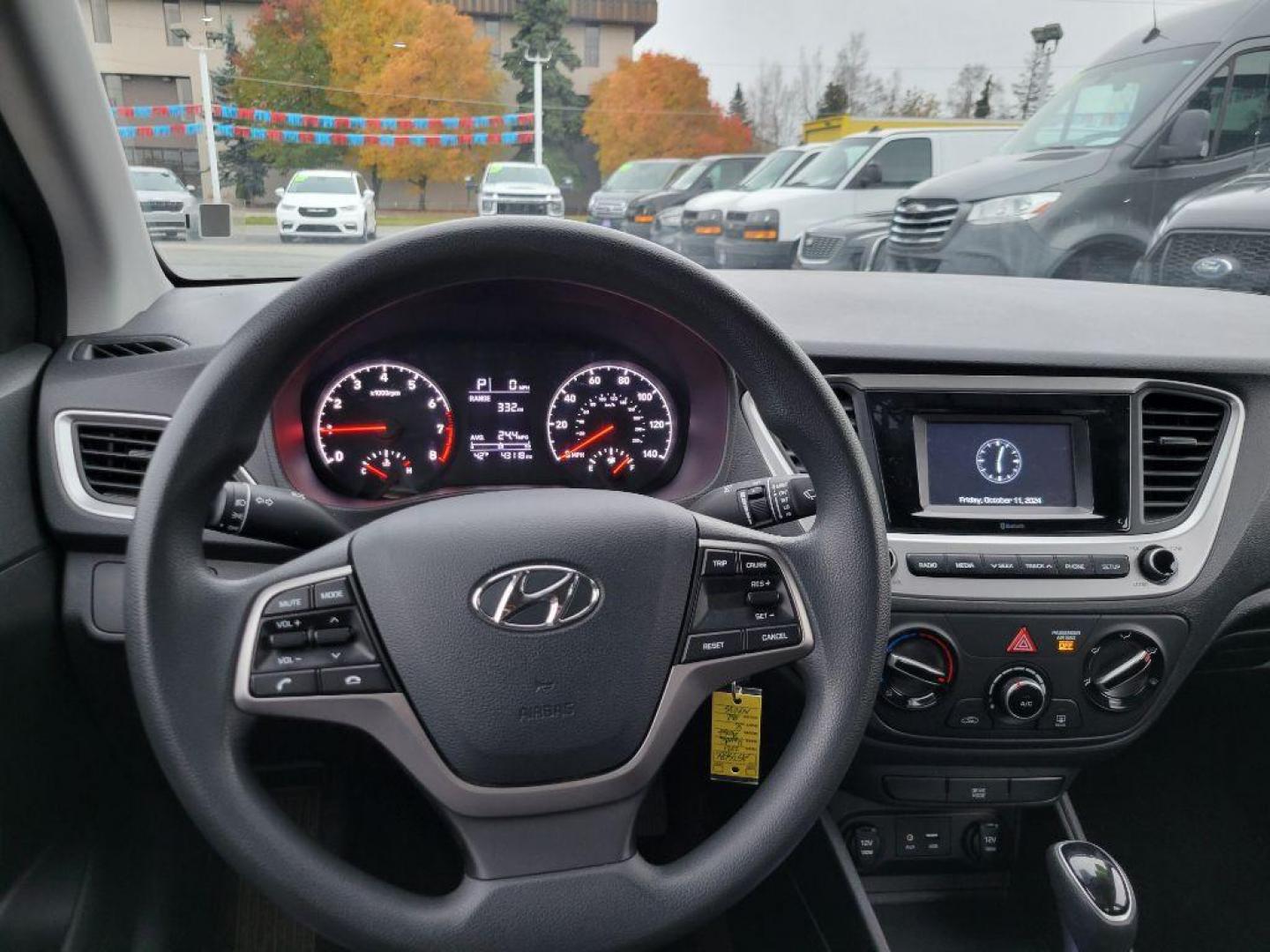 2021 RED HYUNDAI ACCENT SE SE (3KPC24A68ME) with an 1.6L engine, Continuously Variable transmission, located at 929 East 8th Ave, Anchorage, AK, 99501, (907) 274-2277, 61.214783, -149.866074 - Photo#4