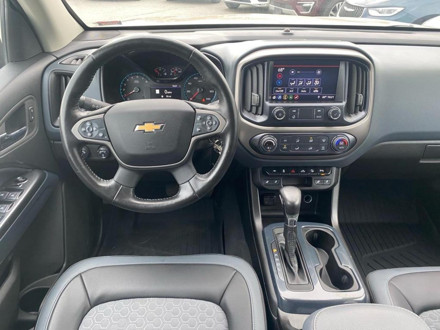 2022 BIEGE CHEVROLET COLORADO Z71 (1GCGTDEN5N1) with an 3.6L engine, Automatic transmission, located at 929 East 8th Ave, Anchorage, AK, 99501, (907) 274-2277, 61.214783, -149.866074 - Photo#4