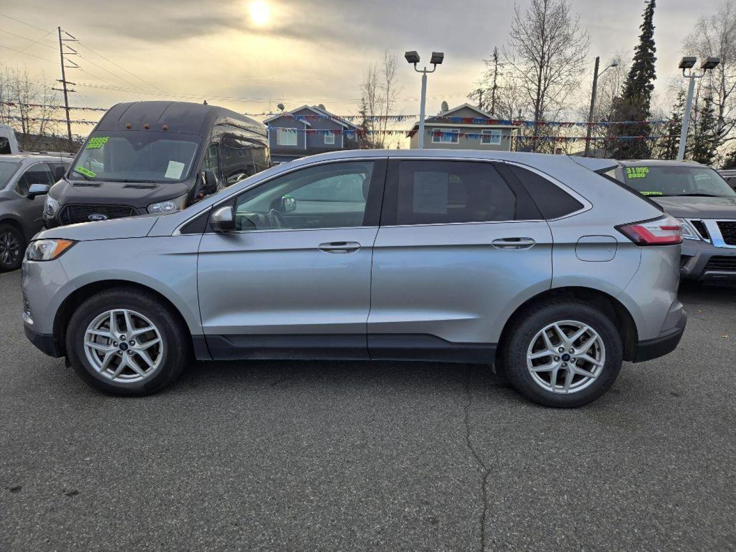 2022 SILVER FORD EDGE SEL (2FMPK4J94NB) with an 2.0L engine, Automatic transmission, located at 929 East 8th Ave, Anchorage, AK, 99501, (907) 274-2277, 61.214783, -149.866074 - Photo#1