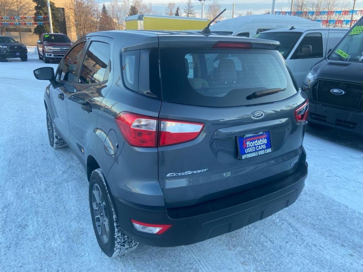 2018 GRAY FORD ECOSPORT S (MAJ6P1SLXJC) with an 2.0L engine, Automatic transmission, located at 929 East 8th Ave, Anchorage, AK, 99501, (907) 274-2277, 61.214783, -149.866074 - Photo#2