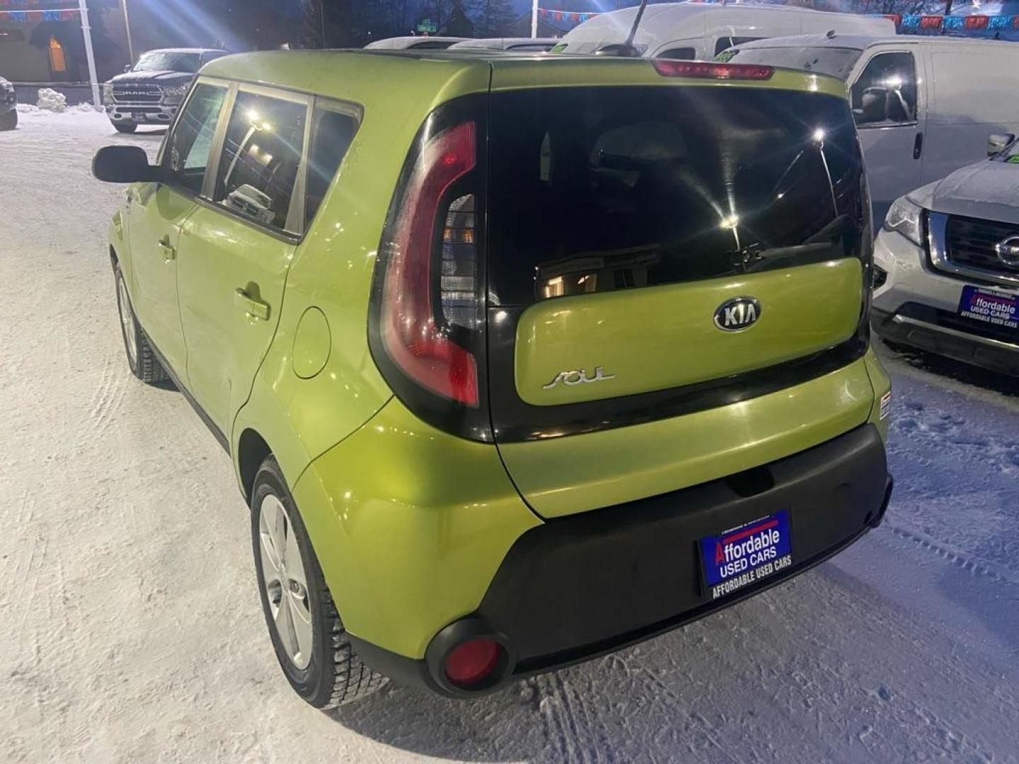 2015 GREEN KIA SOUL (KNDJN2A21F7) with an 1.6L engine, Automatic transmission, located at 929 East 8th Ave, Anchorage, AK, 99501, (907) 274-2277, 61.214783, -149.866074 - Photo#2