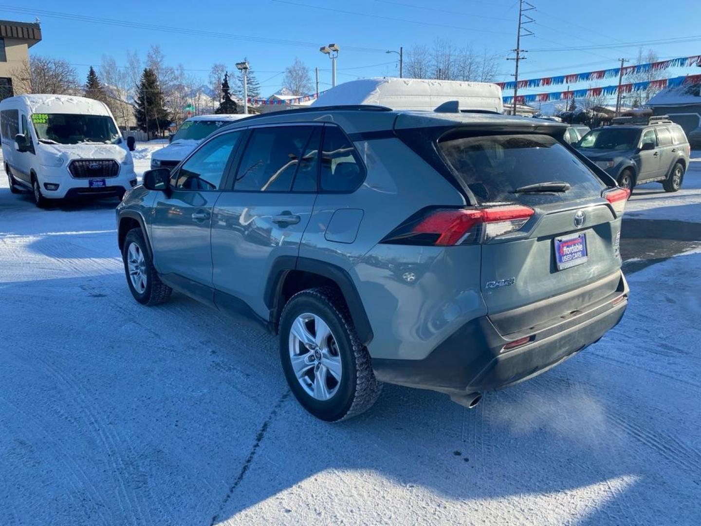 2021 BLUE TOYOTA RAV4 XLE (2T3P1RFV9MW) with an 2.5L engine, Automatic transmission, located at 929 East 8th Ave, Anchorage, AK, 99501, (907) 274-2277, 61.214783, -149.866074 - Photo#2