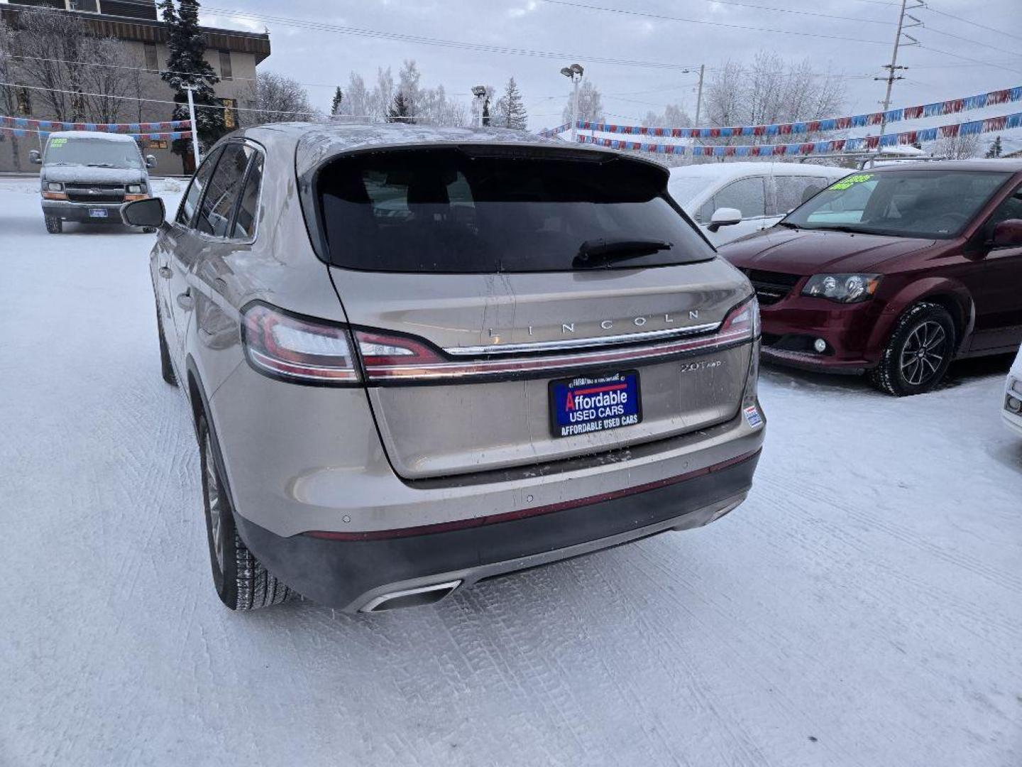 2019 TAN LINCOLN NAUTILUS SELECT (2LMPJ8K96KB) with an 2.0L engine, Automatic transmission, located at 929 East 8th Ave, Anchorage, AK, 99501, (907) 274-2277, 61.214783, -149.866074 - Photo#2