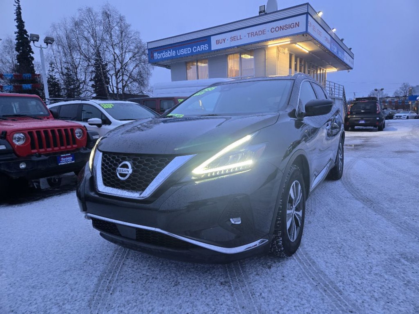 2021 BLACK NISSAN MURANO SV (5N1AZ2BJ1MC) with an 3.5L engine, Continuously Variable transmission, located at 929 East 8th Ave, Anchorage, AK, 99501, (907) 274-2277, 61.214783, -149.866074- Photo#0
