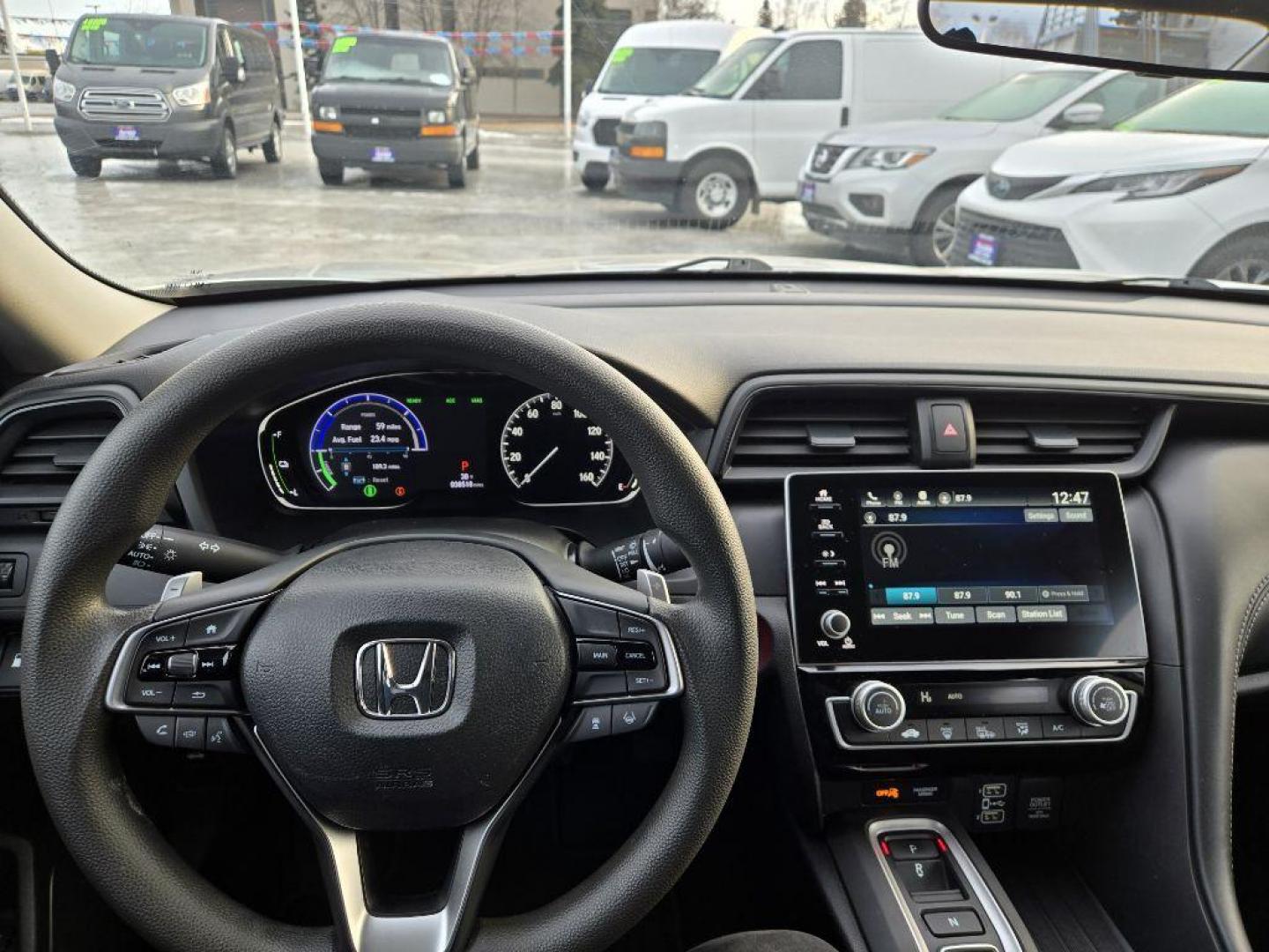 2020 SILVER HONDA INSIGHT EX (19XZE4F56LE) with an 1.5L engine, Continuously Variable transmission, located at 929 East 8th Ave, Anchorage, AK, 99501, (907) 274-2277, 61.214783, -149.866074 - Photo#4