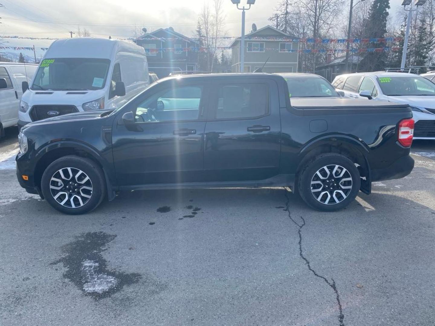 2022 BLUE FORD MAVERICK LARIAT (3FTTW8F91NR) with an 2.0L engine, Automatic transmission, located at 929 East 8th Ave, Anchorage, AK, 99501, (907) 274-2277, 61.214783, -149.866074 - Photo#1