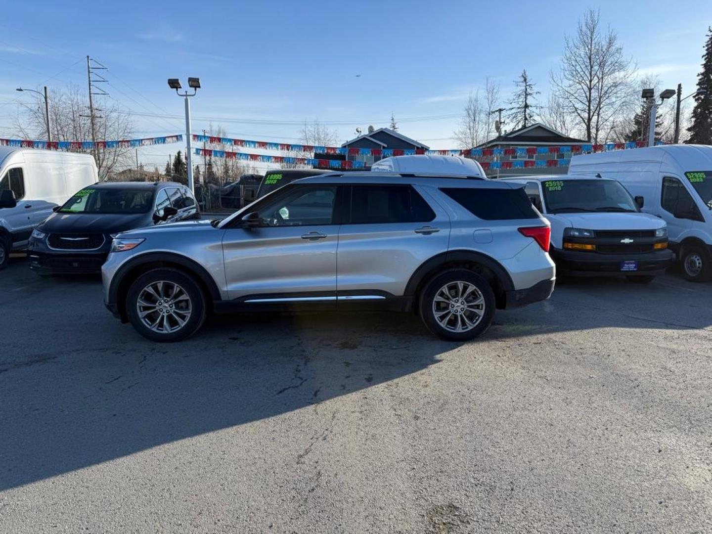 2022 SILVER FORD EXPLORER LIMITED (1FMSK8FH0NG) with an 2.3L engine, Automatic transmission, located at 929 East 8th Ave, Anchorage, AK, 99501, (907) 274-2277, 61.214783, -149.866074 - Photo#1