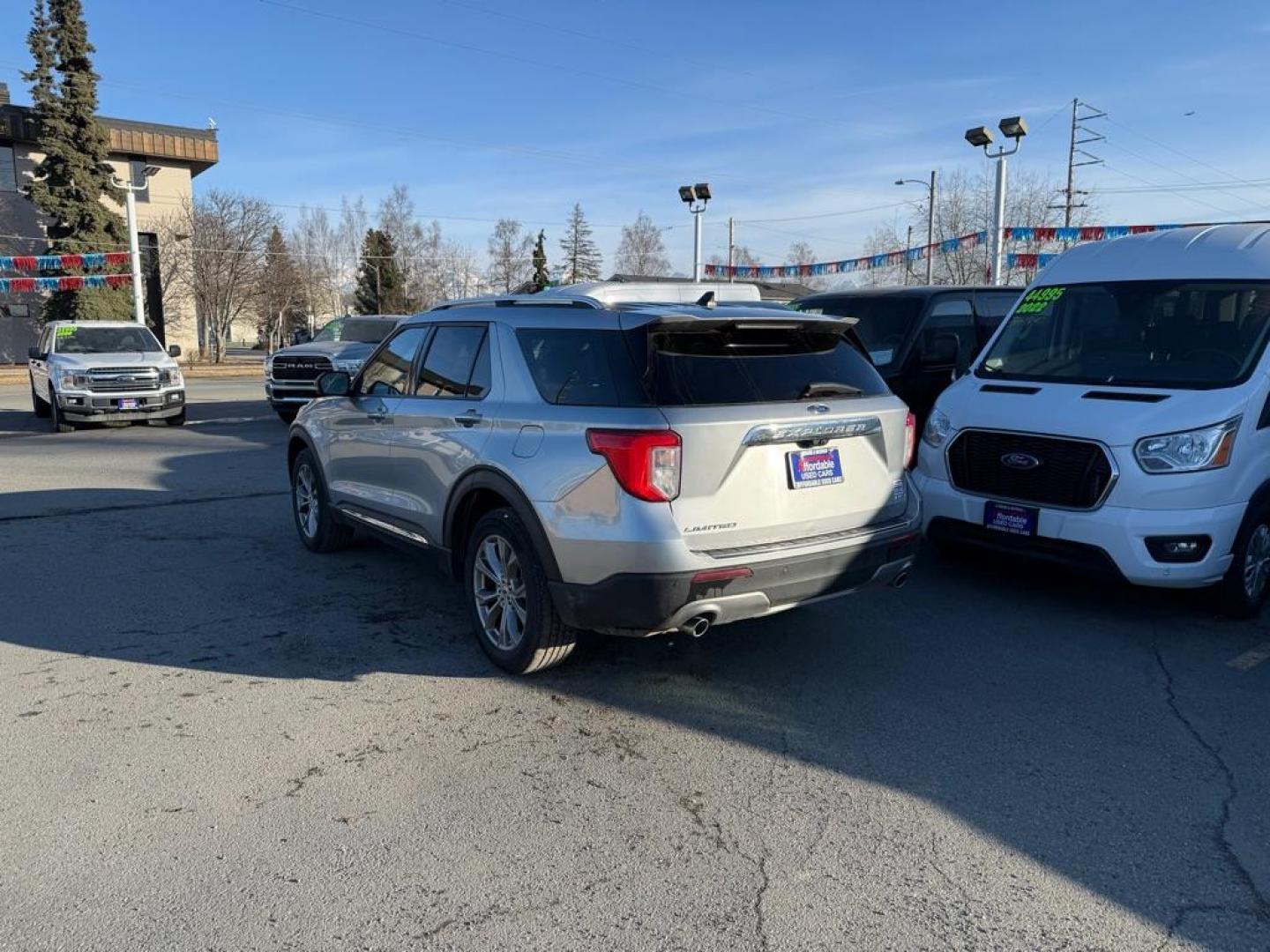 2022 SILVER FORD EXPLORER LIMITED (1FMSK8FH0NG) with an 2.3L engine, Automatic transmission, located at 929 East 8th Ave, Anchorage, AK, 99501, (907) 274-2277, 61.214783, -149.866074 - Photo#2