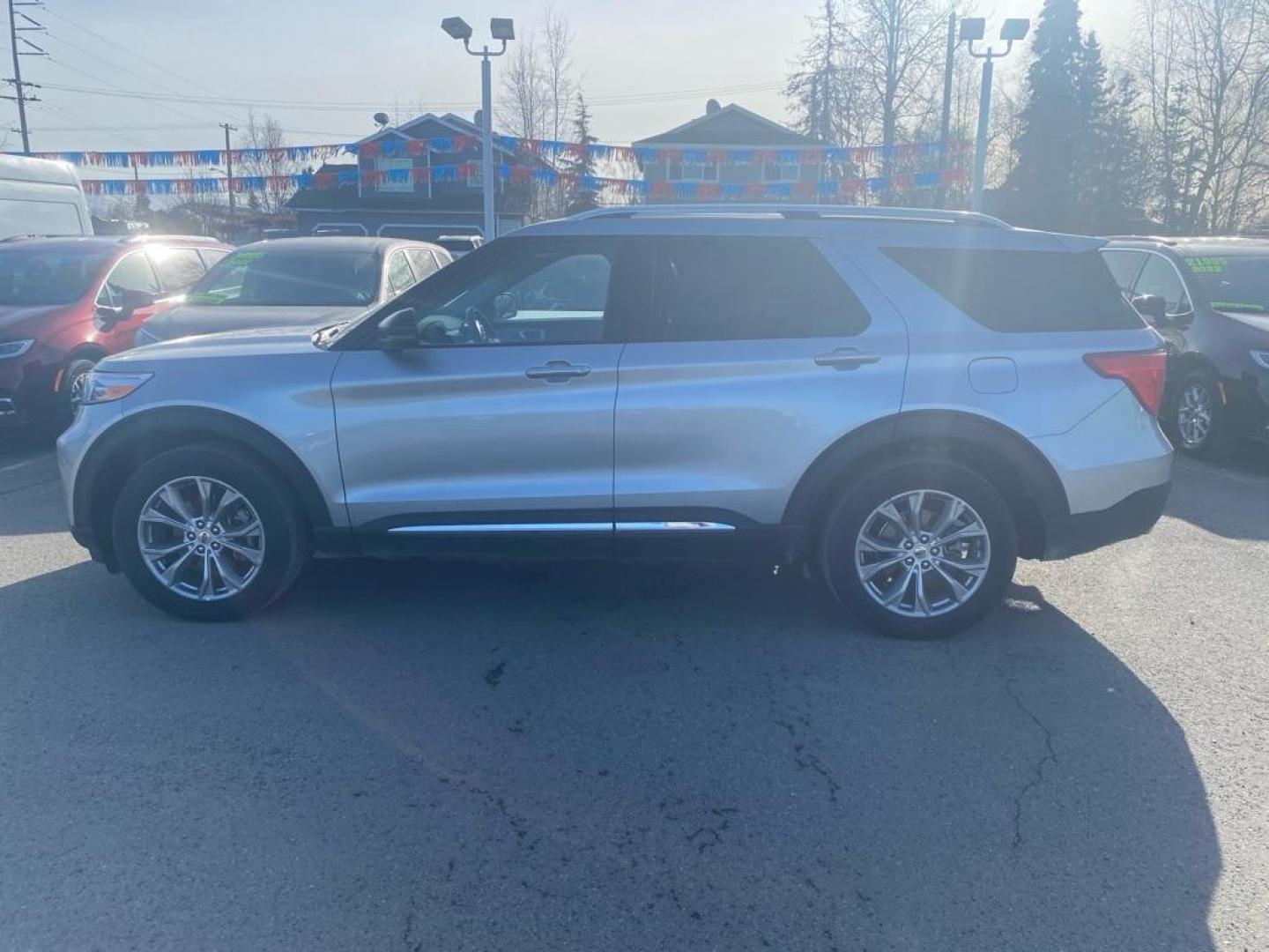 2022 SILVER FORD EXPLORER LIMITED (1FMSK8FH4NG) with an 2.3L engine, Automatic transmission, located at 929 East 8th Ave, Anchorage, AK, 99501, (907) 274-2277, 61.214783, -149.866074 - Photo#1