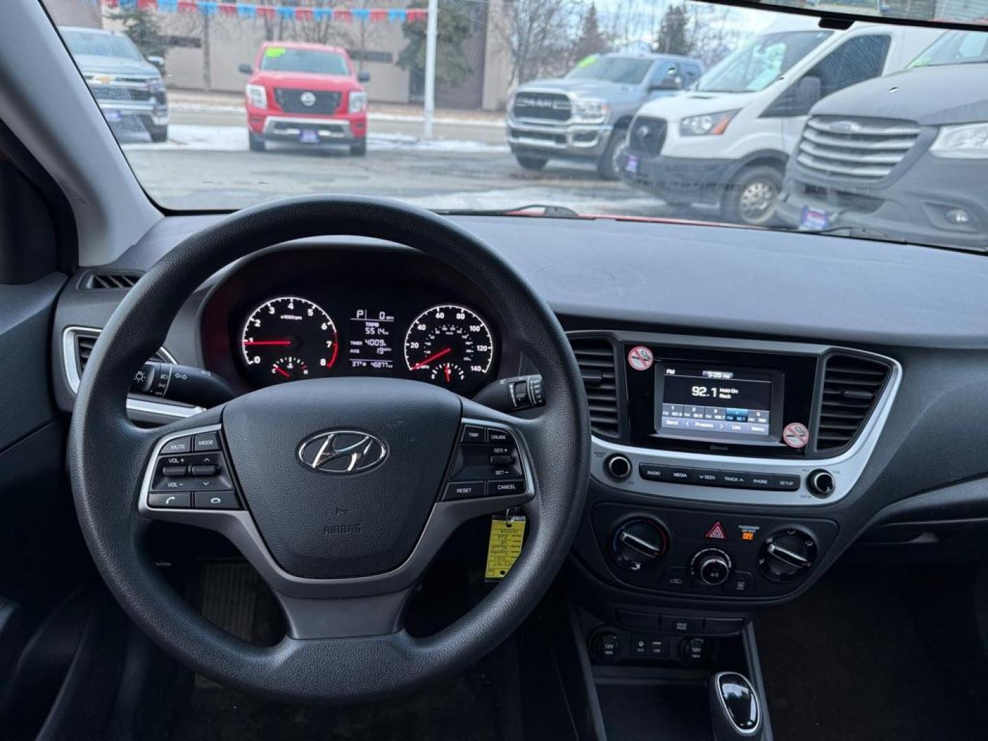 2021 RED HYUNDAI ACCENT SE SE (3KPC24A62ME) with an 1.6L engine, Automatic transmission, located at 929 East 8th Ave, Anchorage, AK, 99501, (907) 274-2277, 61.214783, -149.866074 - Photo#4