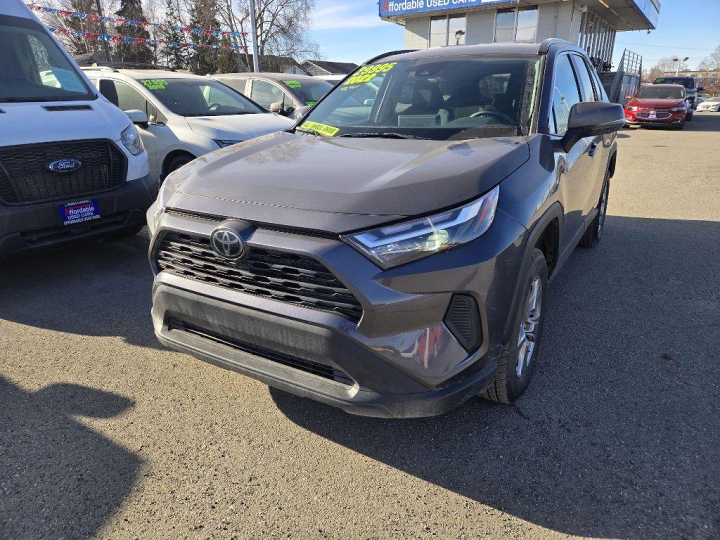 2022 GRAY TOYOTA RAV4 XLE XLE (2T3P1RFV1NW) with an 2.5L engine, Automatic transmission, located at 929 East 8th Ave, Anchorage, AK, 99501, (907) 274-2277, 61.214783, -149.866074 - Photo#0