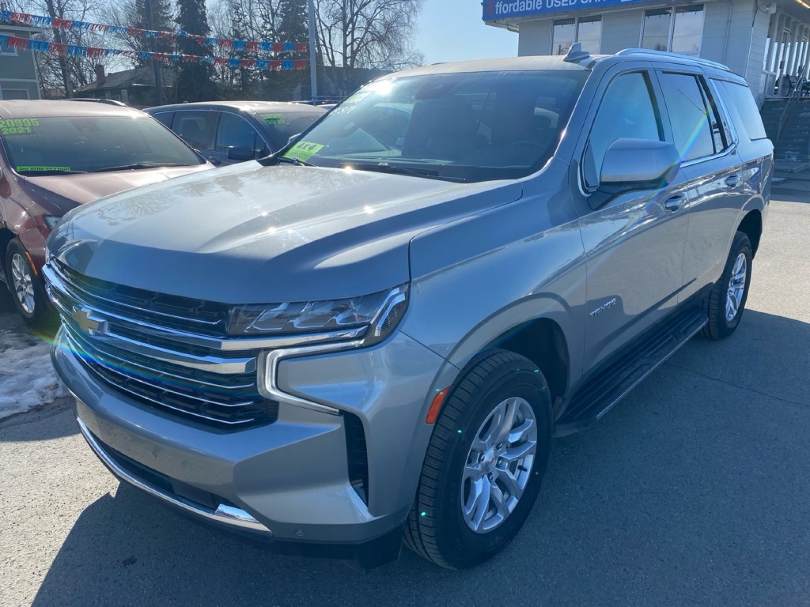 2023 GRAY CHEVROLET TAHOE LT 1500 LT (1GNSKNKD9PR) with an 5.3L engine, Automatic transmission, located at 929 East 8th Ave, Anchorage, AK, 99501, (907) 274-2277, 61.214783, -149.866074 - Photo#0
