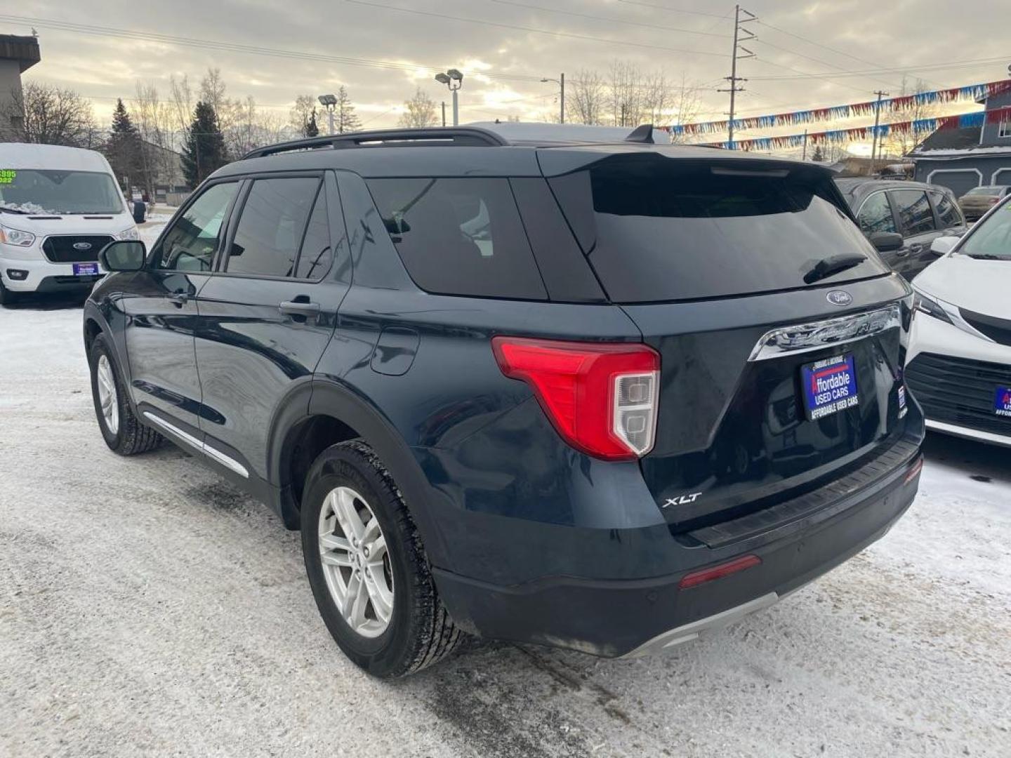 2023 GRAY FORD EXPLORER XLT XLT (1FMSK8DH5PG) with an 2.3L engine, Automatic transmission, located at 929 East 8th Ave, Anchorage, AK, 99501, (907) 274-2277, 61.214783, -149.866074 - Photo#2