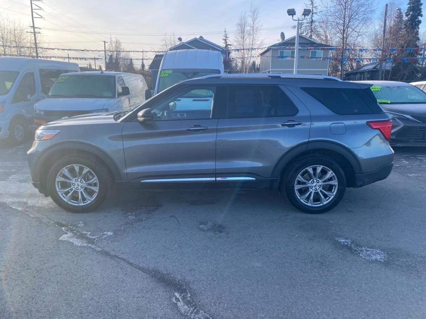 2022 GRAY FORD EXPLORER LMTD LIMITED (1FMSK8FH6NG) with an 2.3L engine, Automatic transmission, located at 929 East 8th Ave, Anchorage, AK, 99501, (907) 274-2277, 61.214783, -149.866074 - Photo#1