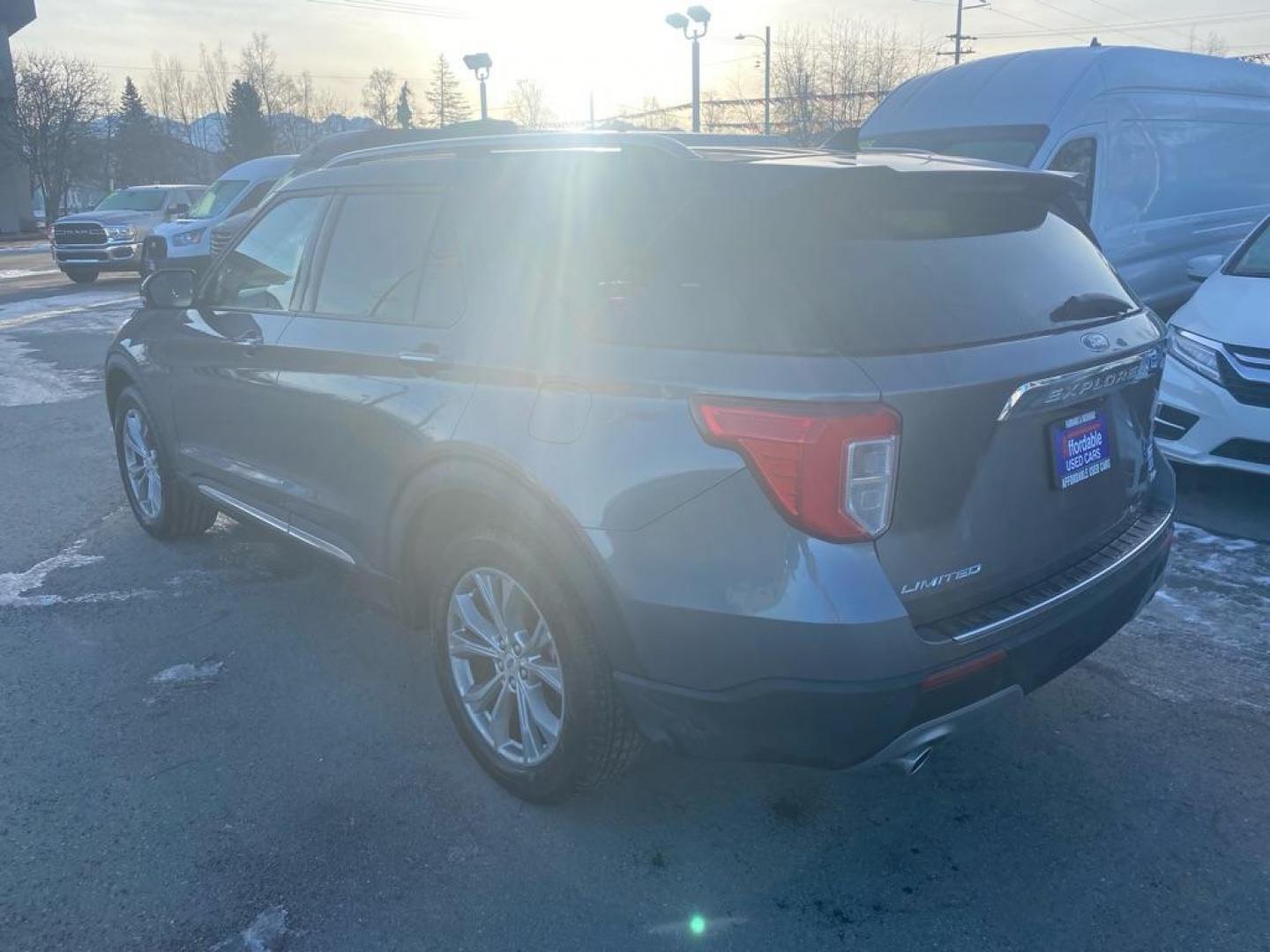 2022 GRAY FORD EXPLORER LMTD LIMITED (1FMSK8FH6NG) with an 2.3L engine, Automatic transmission, located at 929 East 8th Ave, Anchorage, AK, 99501, (907) 274-2277, 61.214783, -149.866074 - Photo#2