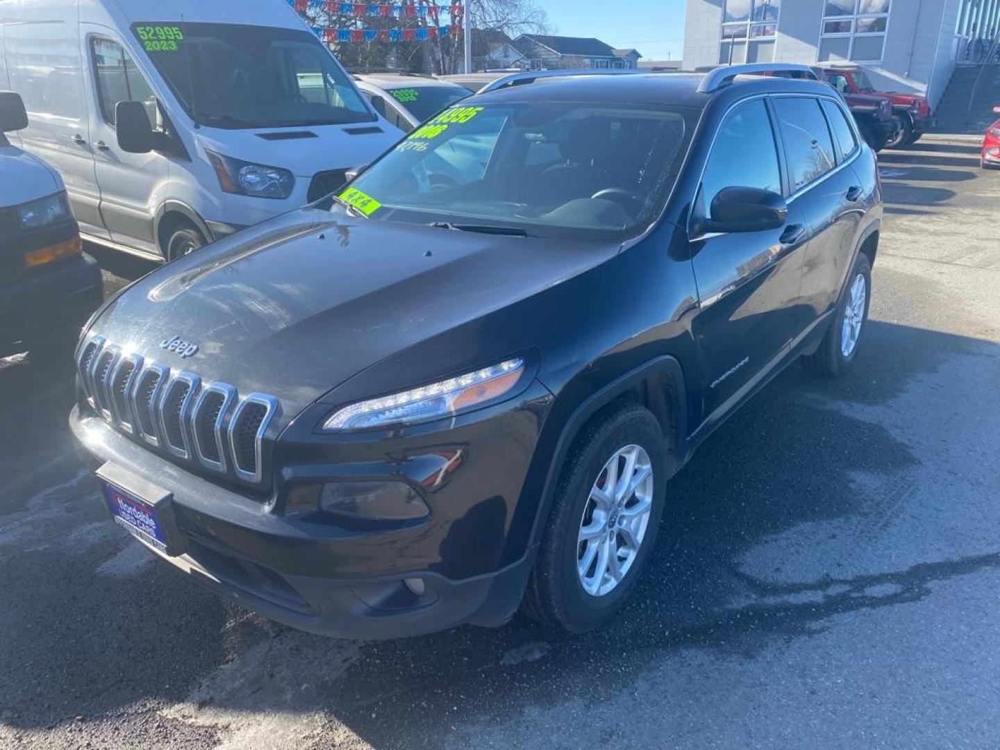 2016 BLACK JEEP CHEROKEE LATITUDE (1C4PJMCS7GW) with an 3.2L engine, Automatic transmission, located at 929 East 8th Ave, Anchorage, AK, 99501, (907) 274-2277, 61.214783, -149.866074 - Photo#0