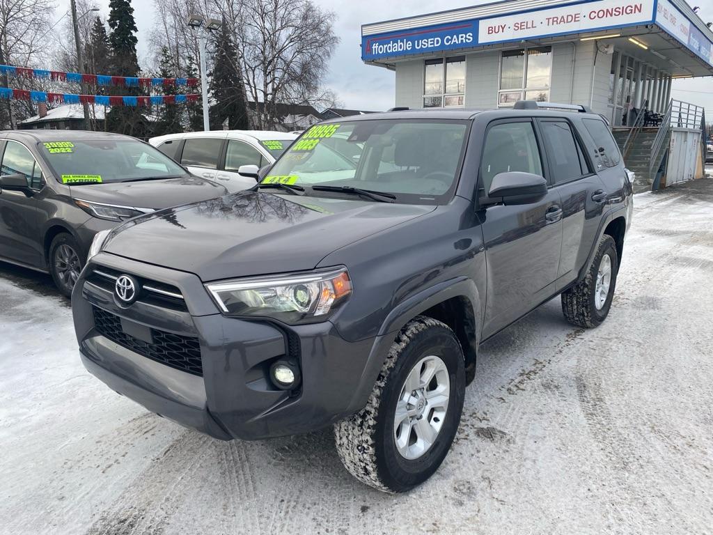 photo of 2023 TOYOTA 4RUNNER SE