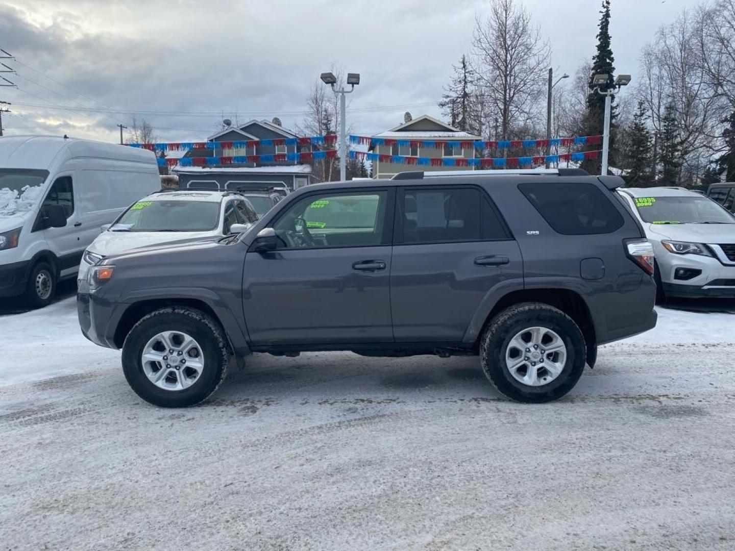 2023 GREY TOYOTA 4RUNNER SE (JTEMU5JR1P6) with an 4.0L engine, Automatic transmission, located at 929 East 8th Ave, Anchorage, AK, 99501, (907) 274-2277, 61.214783, -149.866074 - Photo#1