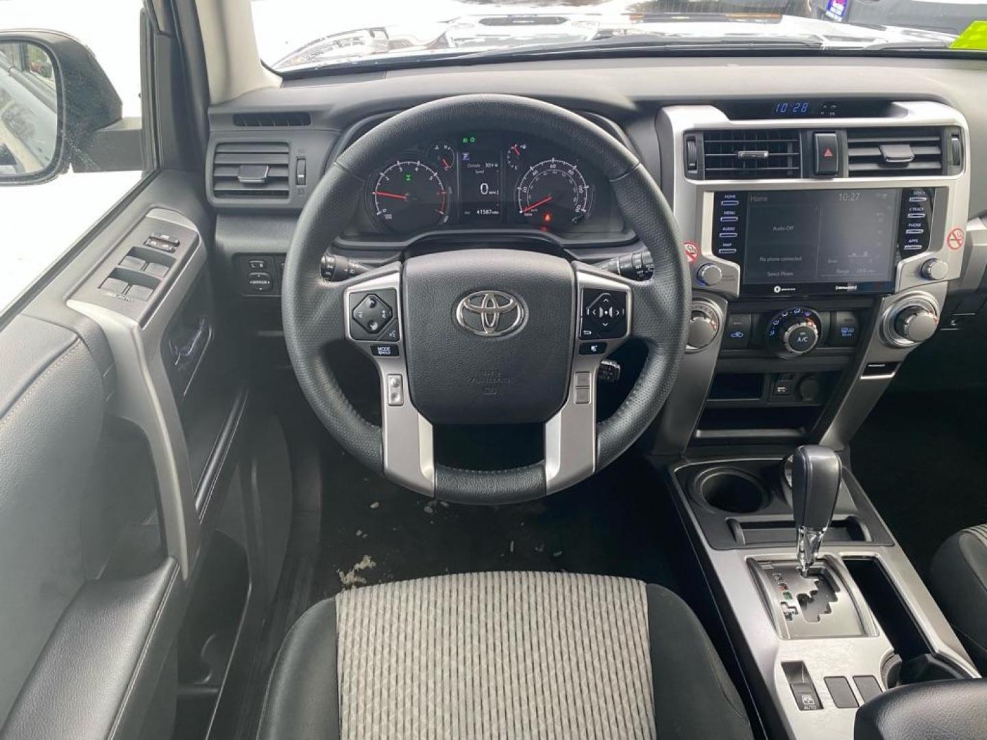 2023 GREY TOYOTA 4RUNNER SE (JTEMU5JR1P6) with an 4.0L engine, Automatic transmission, located at 929 East 8th Ave, Anchorage, AK, 99501, (907) 274-2277, 61.214783, -149.866074 - Photo#4