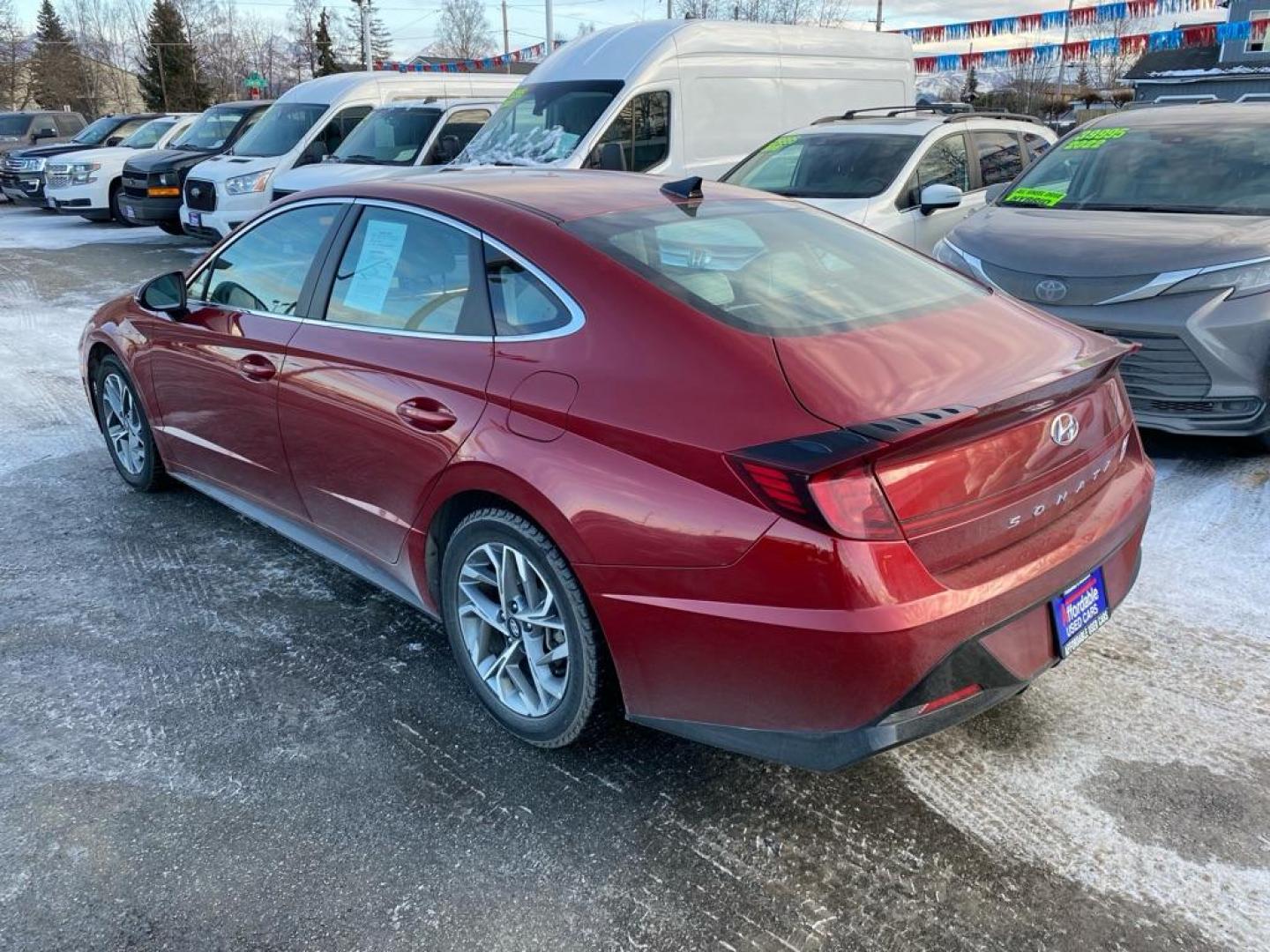 2023 RED HYUNDAI SONATA SEL (KMHL64JA4PA) with an 2.5L engine, Automatic transmission, located at 929 East 8th Ave, Anchorage, AK, 99501, (907) 274-2277, 61.214783, -149.866074 - Photo#2