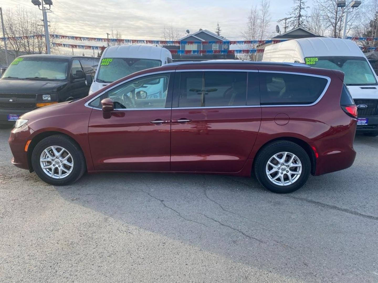 2021 RED CHRYSLER PACIFICA TOURING L (2C4RC1BG2MR) with an 3.6L engine, Automatic transmission, located at 929 East 8th Ave, Anchorage, AK, 99501, (907) 274-2277, 61.214783, -149.866074 - Photo#1