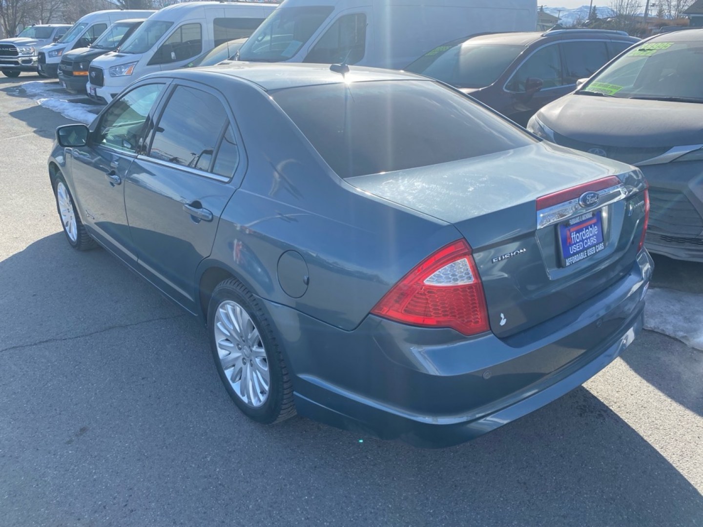 2012 BLUE FORD FUSION HYBRID (3FADP0L39CR) with an 2.5L engine, Continuously Variable transmission, located at 929 East 8th Ave, Anchorage, AK, 99501, (907) 274-2277, 61.214783, -149.866074- Photo#2