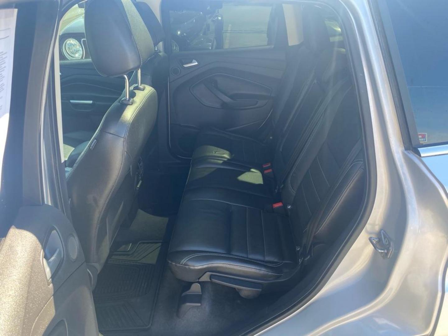 2013 SILVER FORD ESCAPE SEL (1FMCU9HX7DU) with an 1.6L engine, Automatic transmission, located at 929 East 8th Ave, Anchorage, AK, 99501, (907) 274-2277, 61.214783, -149.866074 - Photo#2
