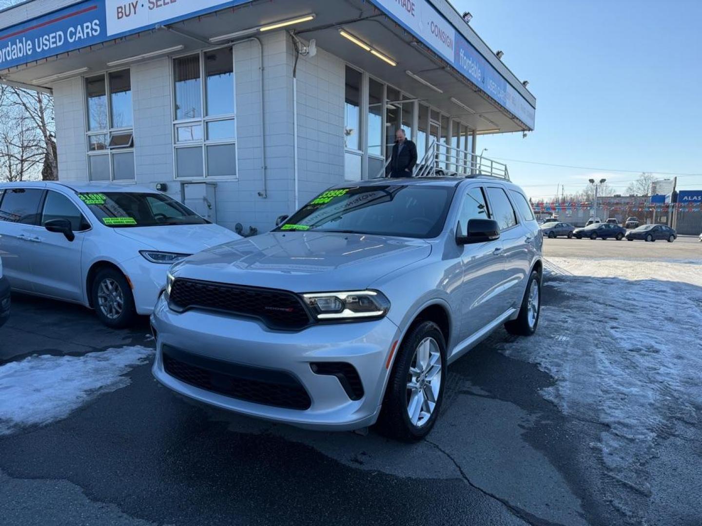 2024 SILVER DODGE DURANGO GT PLUS (1C4RDJDG8RC) with an 3.6L engine, Automatic transmission, located at 929 East 8th Ave, Anchorage, AK, 99501, (907) 274-2277, 61.214783, -149.866074 - Photo#5
