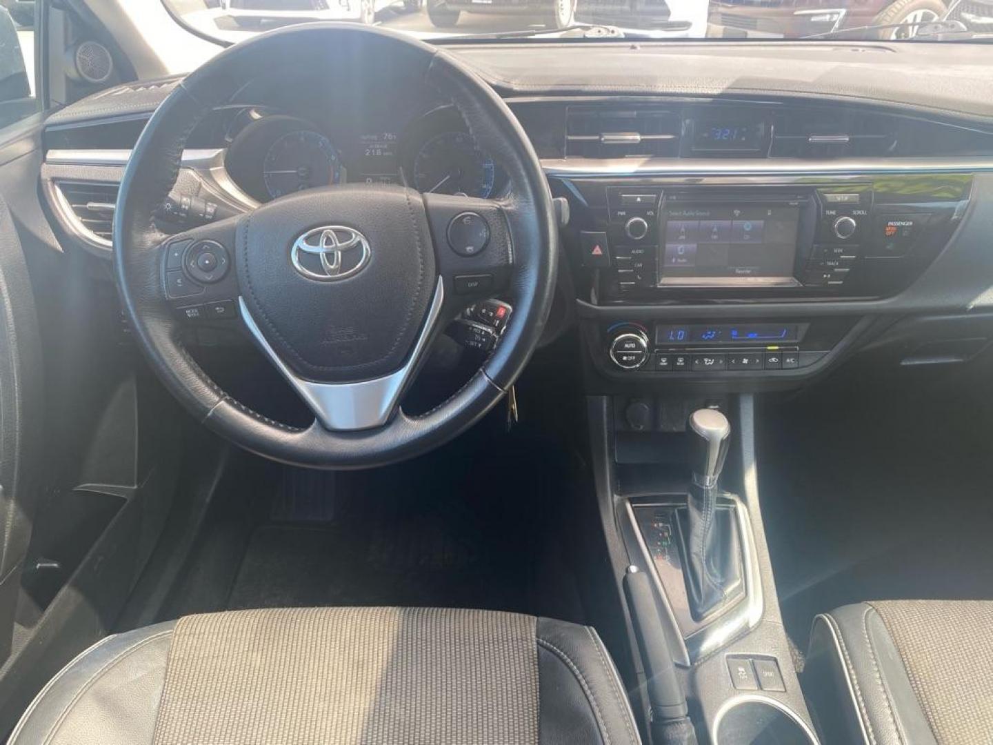 2015 BLACK TOYOTA COROLLA L (2T1BURHE0FC) with an 1.8L engine, Automatic transmission, located at 929 East 8th Ave, Anchorage, AK, 99501, (907) 274-2277, 61.214783, -149.866074 - Photo#4