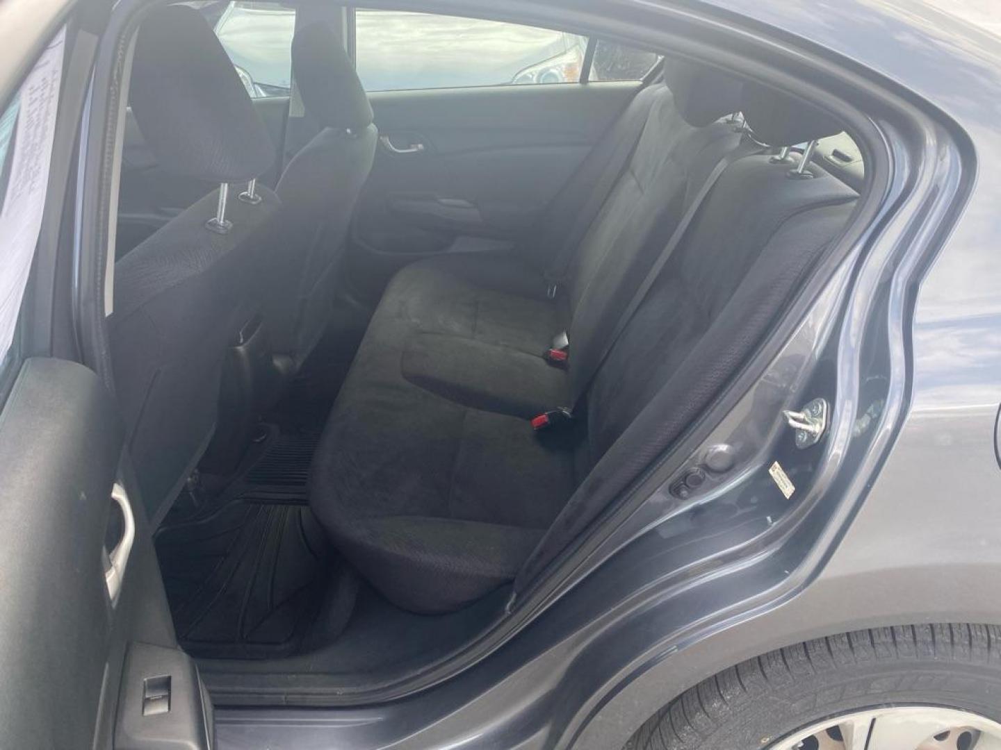 2013 GRAY HONDA CIVIC LX (19XFB2F56DE) with an 1.8L engine, Automatic transmission, located at 929 East 8th Ave, Anchorage, AK, 99501, (907) 274-2277, 61.214783, -149.866074 - Photo#3