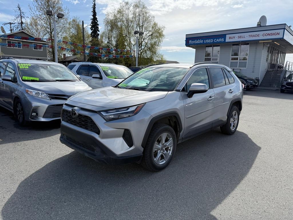 photo of 2023 TOYOTA RAV4 XLE XLE