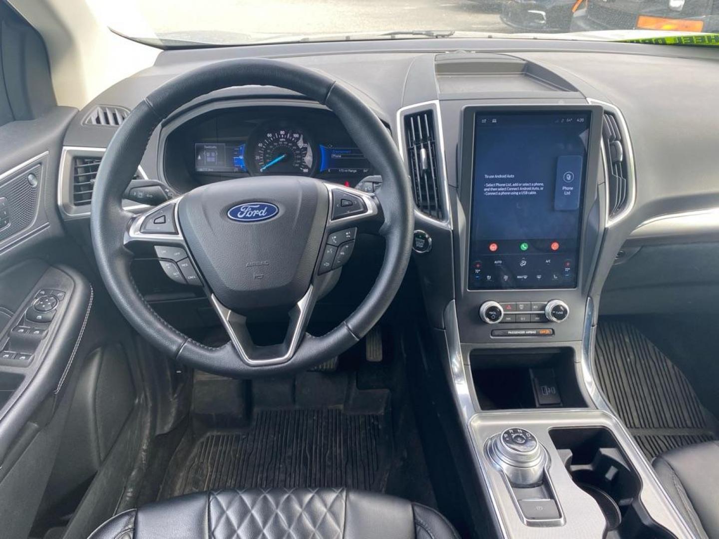 2023 SILVER FORD EDGE TITANIUM TITANIUM (2FMPK4K97PB) with an 2.0L engine, Automatic transmission, located at 929 East 8th Ave, Anchorage, AK, 99501, (907) 274-2277, 61.214783, -149.866074 - Photo#4