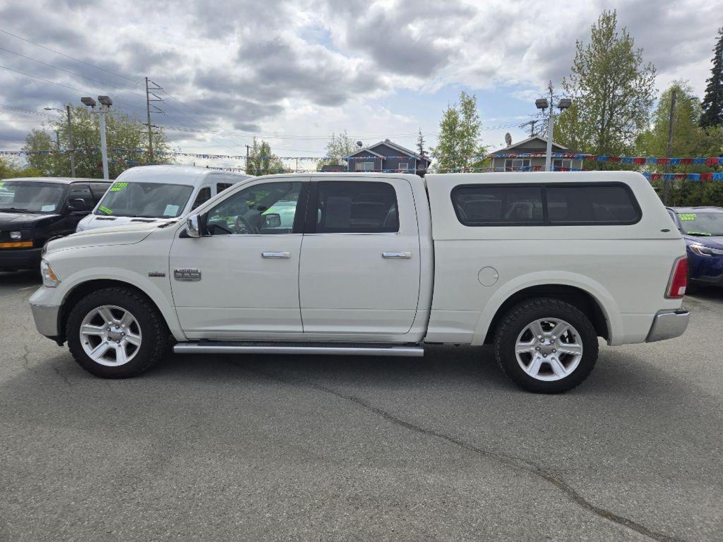 2017 WHITE RAM 1500 LONGHORN (1C6RR7WT4HS) with an 5.7L engine, Automatic transmission, located at 929 East 8th Ave, Anchorage, AK, 99501, (907) 274-2277, 61.214783, -149.866074 - Photo#1