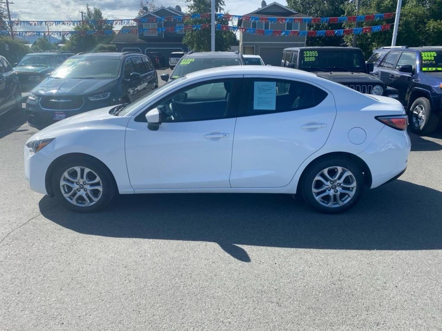 2018 WHITE TOYOTA YARIS IA (3MYDLBYV8JY) with an 1.5L engine, Automatic transmission, located at 929 East 8th Ave, Anchorage, AK, 99501, (907) 274-2277, 61.214783, -149.866074 - Photo#1