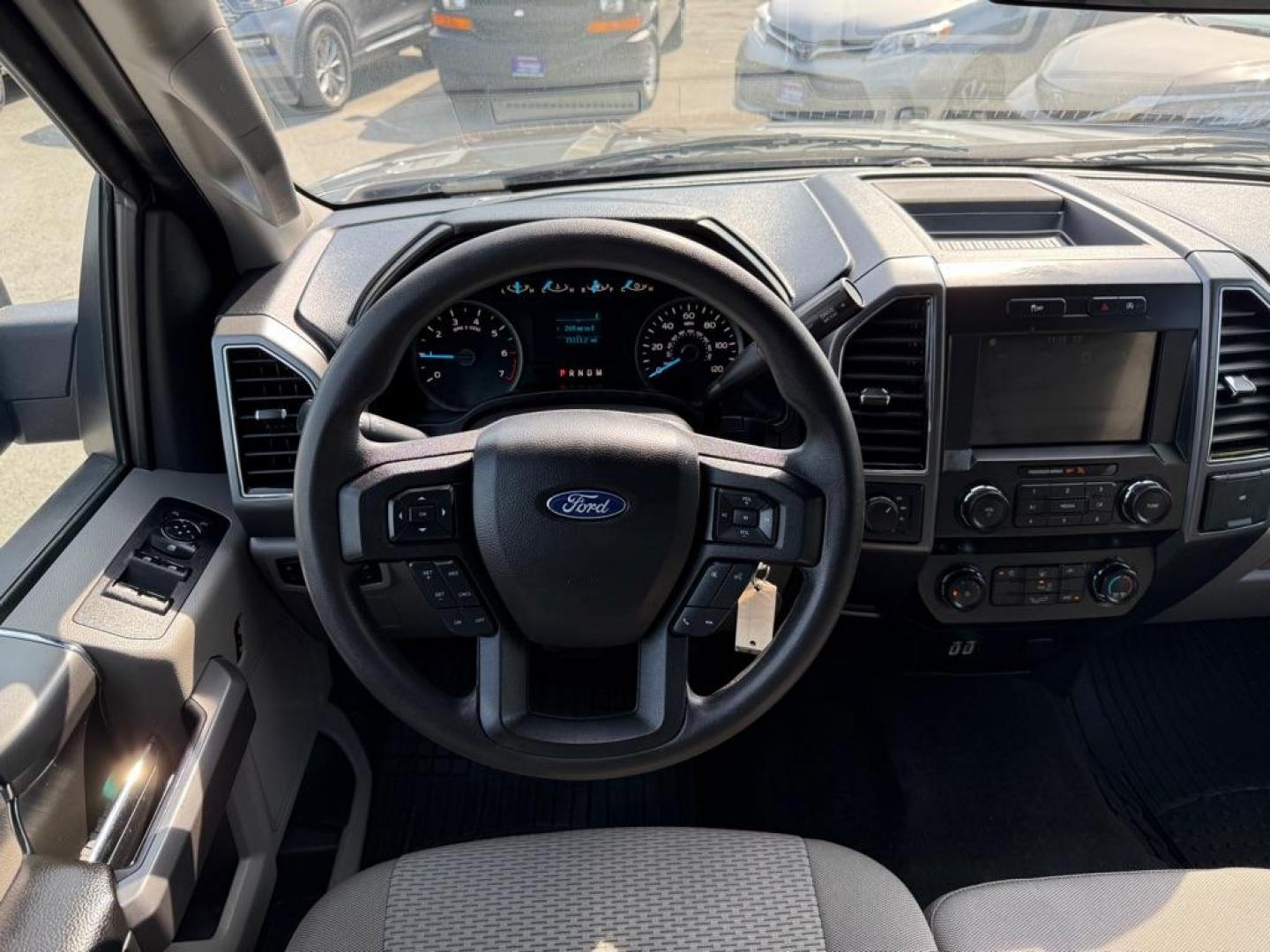 2019 GRAY FORD F150 SUPERCREW (1FTEW1EP3KF) with an 2.7L engine, Automatic transmission, located at 929 East 8th Ave, Anchorage, AK, 99501, (907) 274-2277, 61.214783, -149.866074 - Photo#4