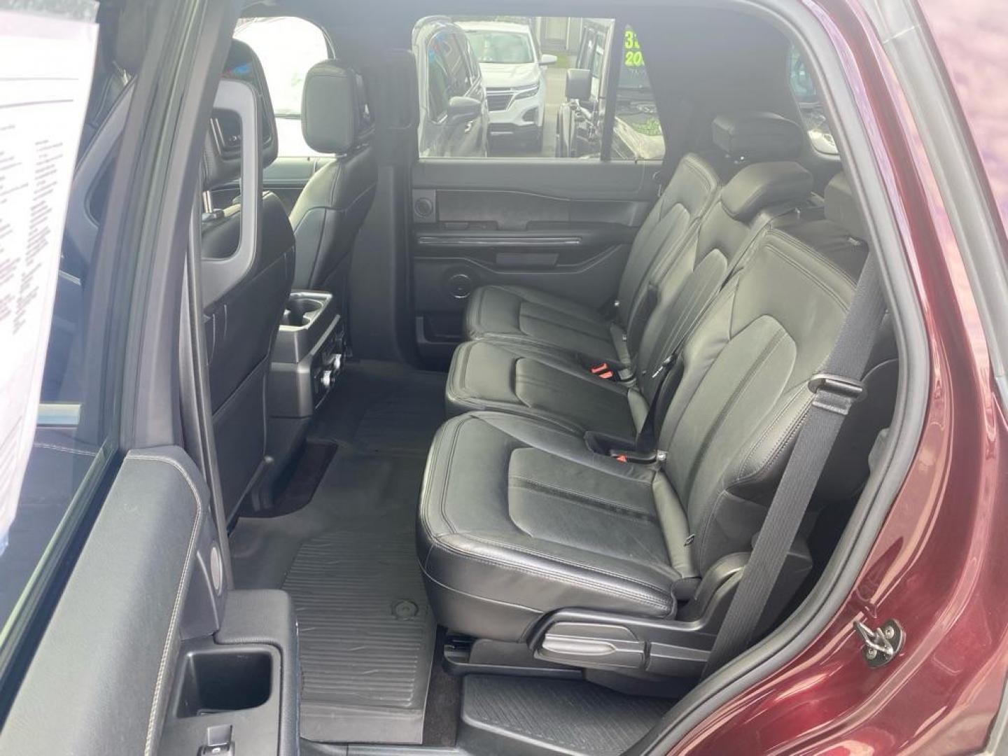 2020 BURGUN FORD EXPEDITION LIMITED (1FMJU2AT6LE) with an 3.5L engine, Automatic transmission, located at 929 East 8th Ave, Anchorage, AK, 99501, (907) 274-2277, 61.214783, -149.866074 - Photo#3