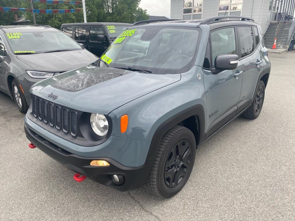 photo of 2017 JEEP RENEGADE TRAILHAWK