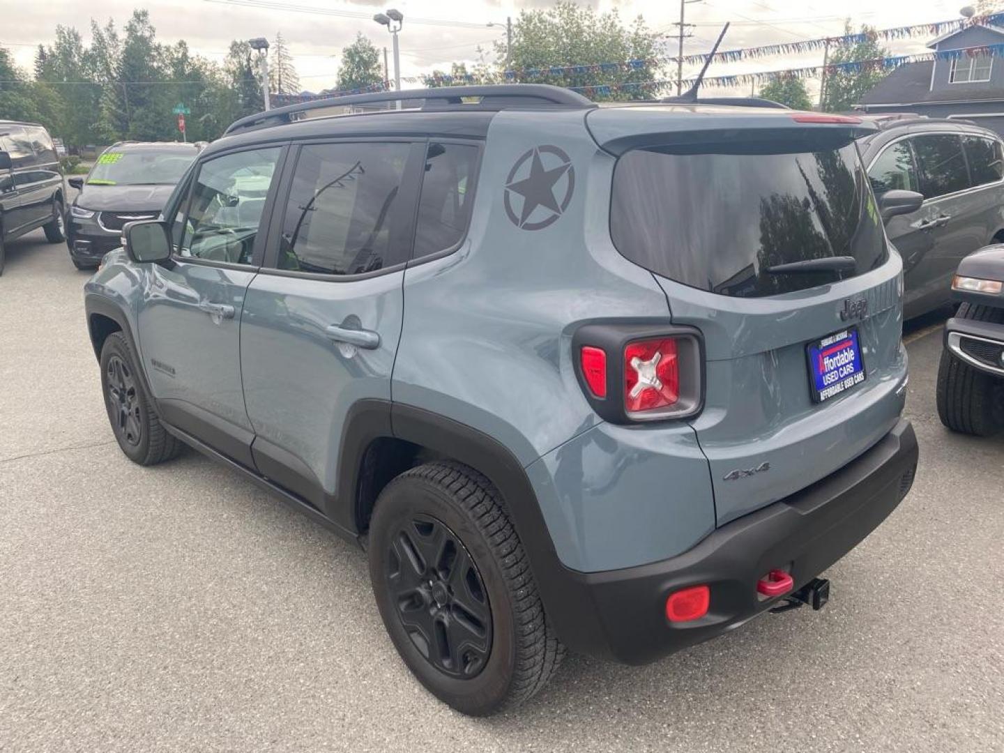 2017 GRAY JEEP RENEGADE TRAILHAWK (ZACCJBCB6HP) with an 2.4L engine, Automatic transmission, located at 929 East 8th Ave, Anchorage, AK, 99501, (907) 274-2277, 61.214783, -149.866074 - Photo#2