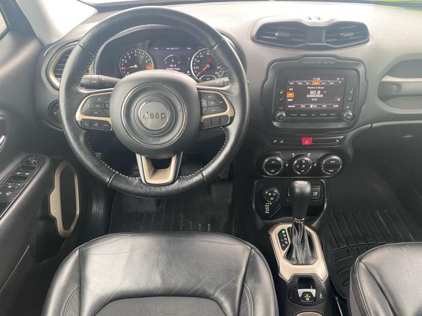 2017 GRAY JEEP RENEGADE TRAILHAWK (ZACCJBCB6HP) with an 2.4L engine, Automatic transmission, located at 929 East 8th Ave, Anchorage, AK, 99501, (907) 274-2277, 61.214783, -149.866074 - Photo#4
