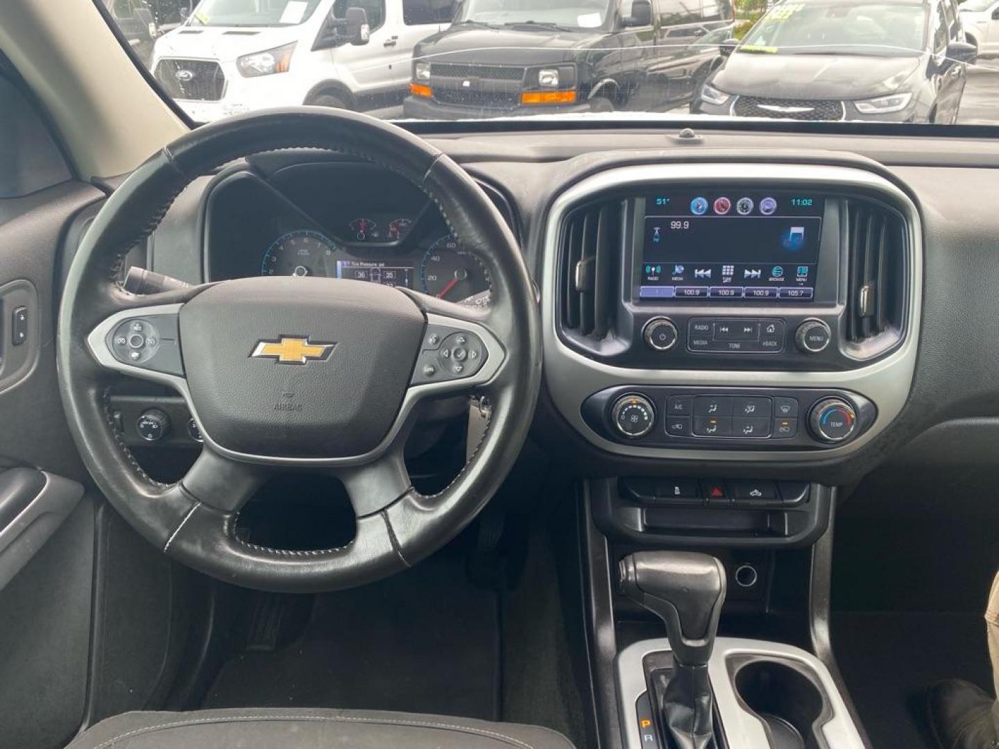 2016 WHITE CHEVROLET COLORADO LT (1GCHTCEA4G1) with an 2.5L engine, Automatic transmission, located at 929 East 8th Ave, Anchorage, AK, 99501, (907) 274-2277, 61.214783, -149.866074 - Photo#4