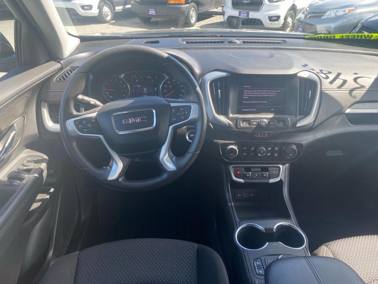 2023 BLACK GMC TERRAIN SLE (3GKALTEG2PL) with an 1.5L engine, Automatic transmission, located at 929 East 8th Ave, Anchorage, AK, 99501, (907) 274-2277, 61.214783, -149.866074 - Photo#4