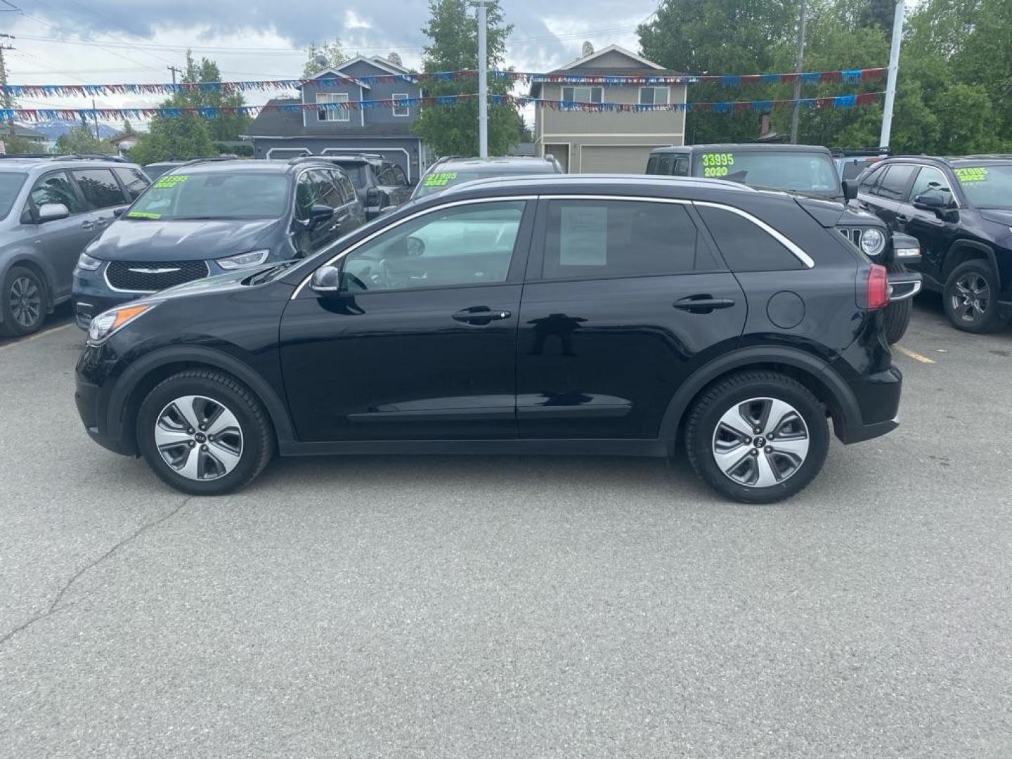 2019 BLACK KIA NIRO EX (KNDCC3LC1K5) with an 1.6L engine, Automatic transmission, located at 929 East 8th Ave, Anchorage, AK, 99501, (907) 274-2277, 61.214783, -149.866074 - Photo#1