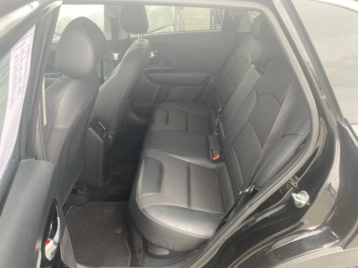 2019 BLACK KIA NIRO EX (KNDCC3LC1K5) with an 1.6L engine, Automatic transmission, located at 929 East 8th Ave, Anchorage, AK, 99501, (907) 274-2277, 61.214783, -149.866074 - Photo#3