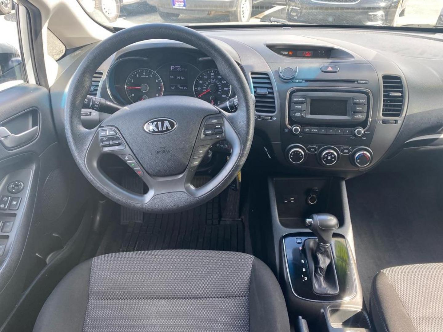 2018 SILVER KIA FORTE LX (3KPFK4A70JE) with an 2.0L engine, Automatic transmission, located at 929 East 8th Ave, Anchorage, AK, 99501, (907) 274-2277, 61.214783, -149.866074 - Photo#4