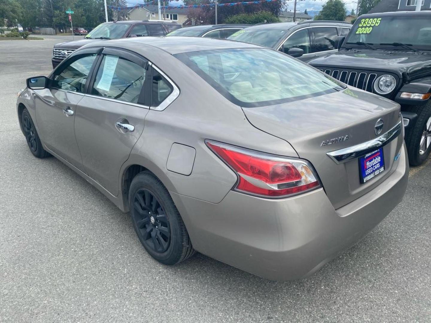 2014 BEIGE NISSAN ALTIMA 2.5 (1N4AL3AP1EN) with an 2.5L engine, Continuously Variable transmission, located at 929 East 8th Ave, Anchorage, AK, 99501, (907) 274-2277, 61.214783, -149.866074 - Photo#2