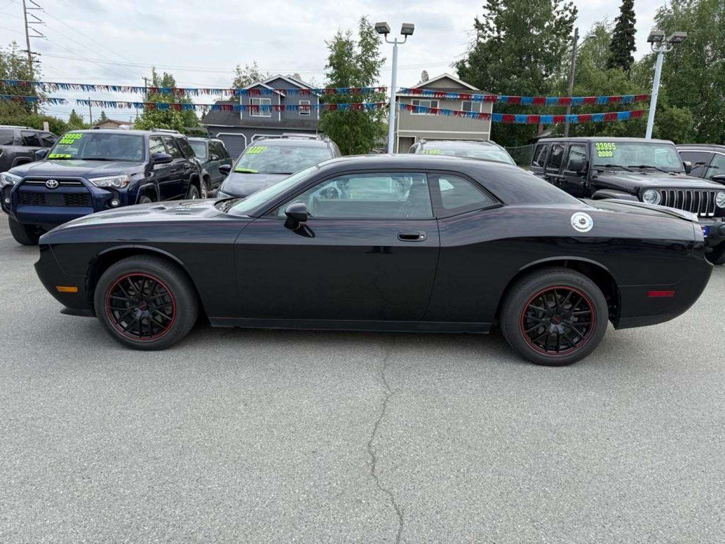 2010 BLACK DODGE CHALLENGER MOPAR EDITION R/T (2B3CJ5DT6AH) with an 5.7L engine, Automatic transmission, located at 929 East 8th Ave, Anchorage, AK, 99501, (907) 274-2277, 61.214783, -149.866074 - Photo#1
