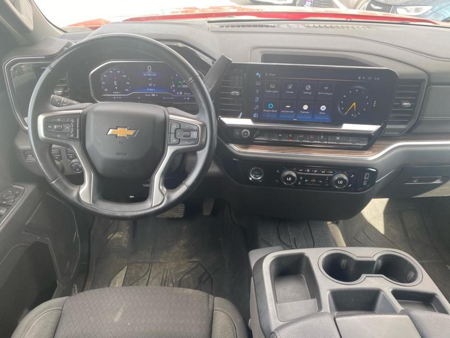 2023 RED CHEVROLET SILVERADO 1500 LT (2GCUDDEDXP1) with an 5.3L engine, Automatic transmission, located at 929 East 8th Ave, Anchorage, AK, 99501, (907) 274-2277, 61.214783, -149.866074 - Photo#4