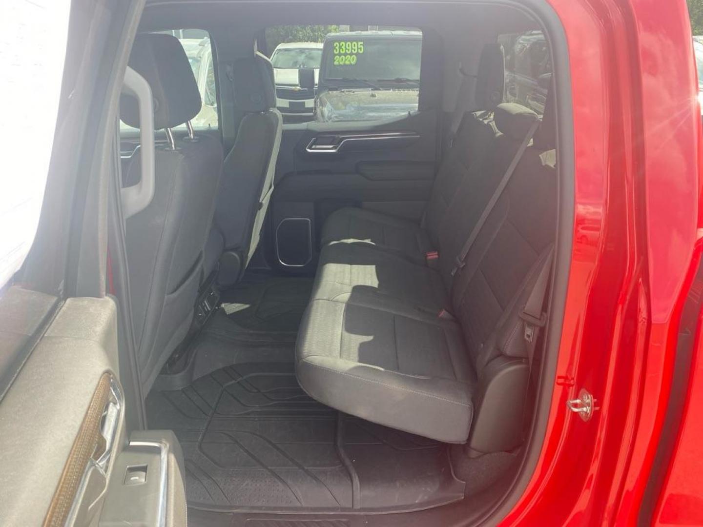 2023 RED CHEVROLET SILVERADO 1500 LT (1GCUDDED4PZ) with an 5.3L engine, Automatic transmission, located at 929 East 8th Ave, Anchorage, AK, 99501, (907) 274-2277, 61.214783, -149.866074 - Photo#3