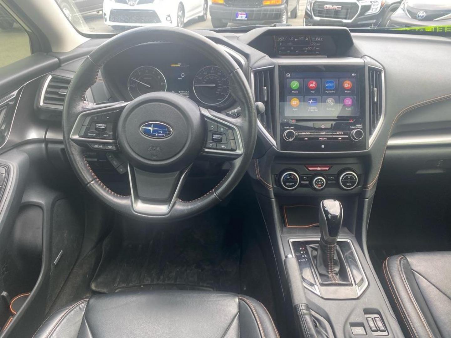 2019 WHITE SUBARU CROSSTREK LIMITED (JF2GTANC5KH) with an 2.0L engine, Continuously Variable transmission, located at 929 East 8th Ave, Anchorage, AK, 99501, (907) 274-2277, 61.214783, -149.866074 - Photo#4