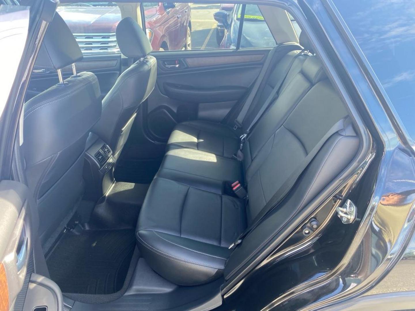 2016 BLACK SUBARU OUTBACK 2.5I LIMITED (4S4BSANC8G3) with an 2.5L engine, Continuously Variable transmission, located at 929 East 8th Ave, Anchorage, AK, 99501, (907) 274-2277, 61.214783, -149.866074 - Photo#3
